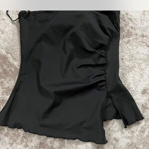 Edikted Black Gathered top